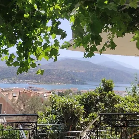 Kyveli Superb Sea View In 阿尔戈斯托利翁