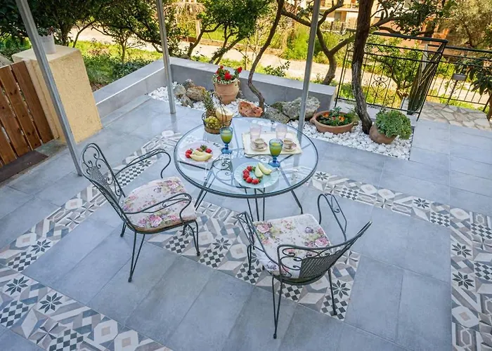 Kyveli Superb Sea View In 阿尔戈斯托利翁