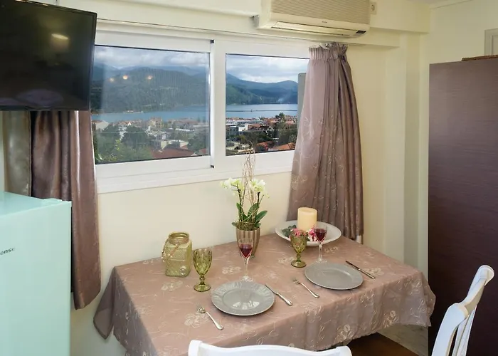 Kyveli Superb Sea View In 公寓