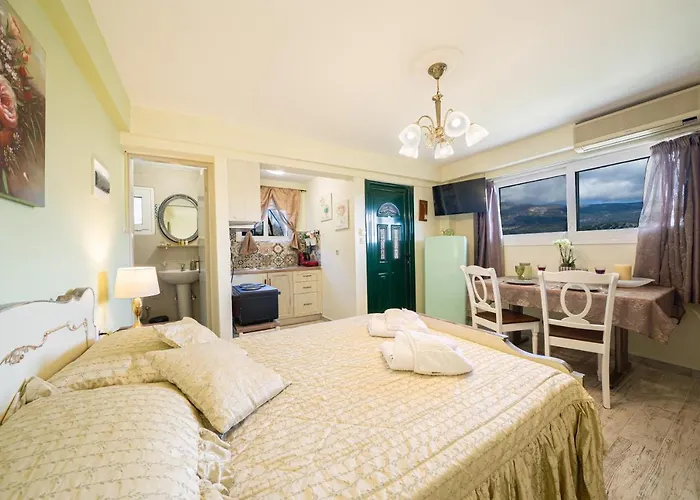 Kyveli Superb Sea View In 阿尔戈斯托利翁