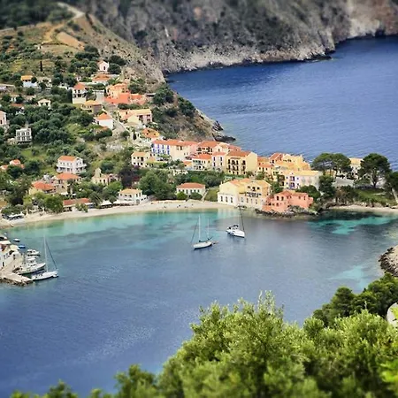 アパート Kyveli Superb Sea View In